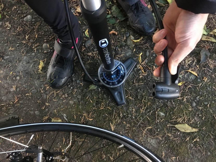 crankbrothers gem - the crankbrothers gem is a great all around bike floor pump.