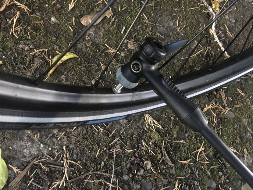 bv bicycle ergonomic - the head of this pump got a great seal and allowed very minimal air...