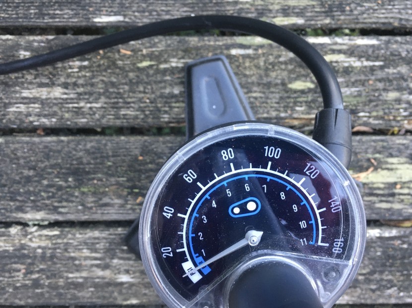 crankbrothers gem - the large gauge on the crankbrothers gem makes pumping to your...