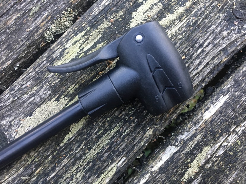 crankbrothers gem - the head of the crankbrothers gem has the attachment points for both...