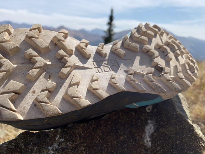 dynafit feline sl for women - the dynafit feline sl outsoles show off its deep chevron-shaped lugs...