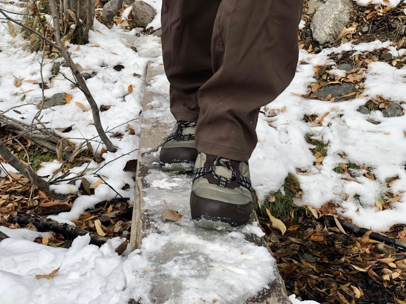 xero shoes alpine - the traction on this shoe doesn't feature special rubber or an...