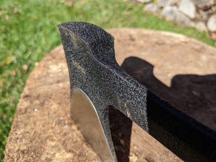 axe - close-up detail of the surface of the mtech usa two-tone.