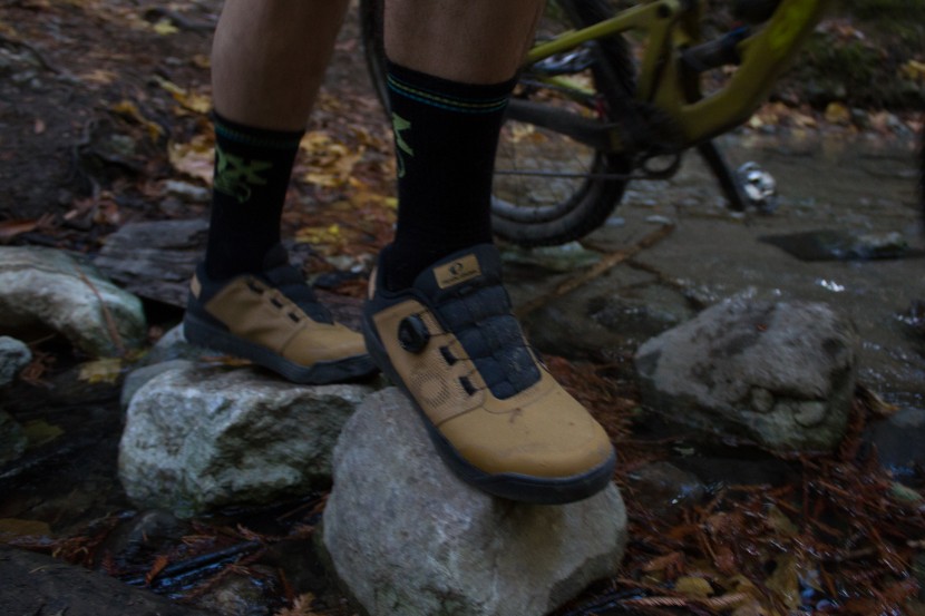 pearl izumi x-alp launch spd - any good mountain bike ride involves a touch of hiking, and these...