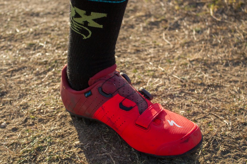 specialized recon 3.0 - the upper edge of the tongue can press against the front of the...