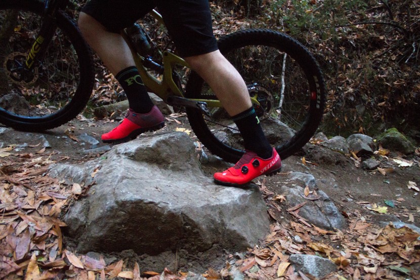 specialized recon 3.0 - the carbon stride sole allows enough toe flex for a natural gait.