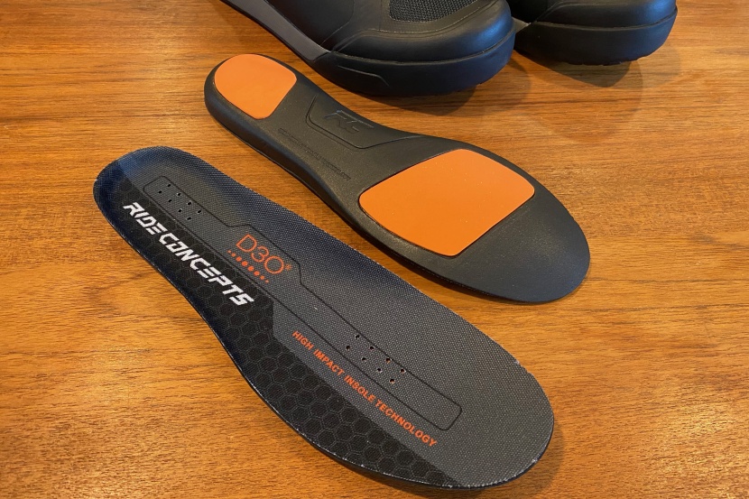 ride concepts powerline - the footbeds have a comfortable shape, plus d30 impact-absorbing...