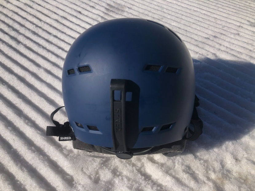 shred totality noshock - the vents are covered by an air-permeable wire mesh.