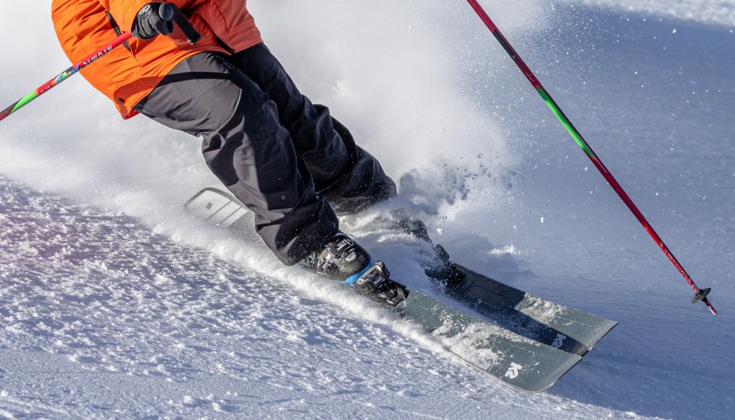 k2 mindbender 98ti alliance for women - holding an edge well in softer snow, our testers found the turn...