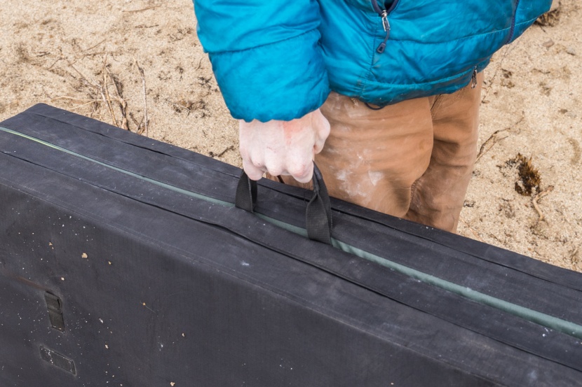 black diamond impact - the suitcase-style handles make it easy to move the pad and all of...