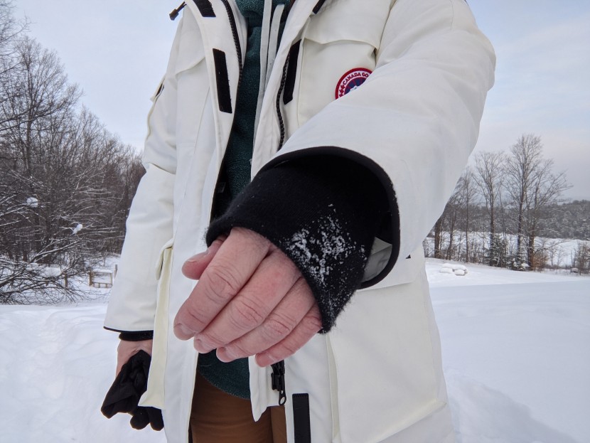 canada goose expedition heritage parka for women - the soft rib cuffs are pleasant and tuck into the sleeve enough to...
