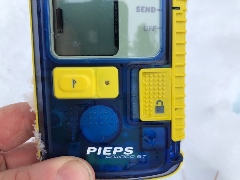 pieps powder bt - besides the on-off-search switch, the only other button on this...