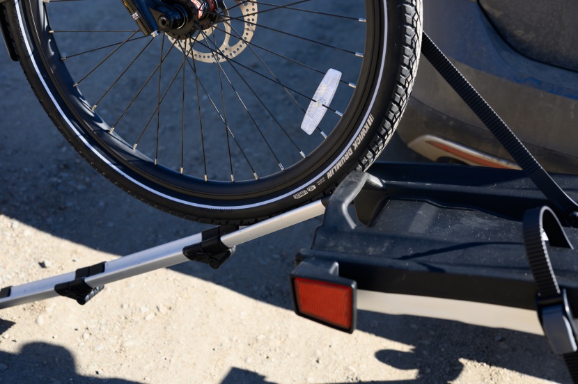 thule easyfold xt 2 - the ramp feature seems like a gimmick, but it can really be valuable...