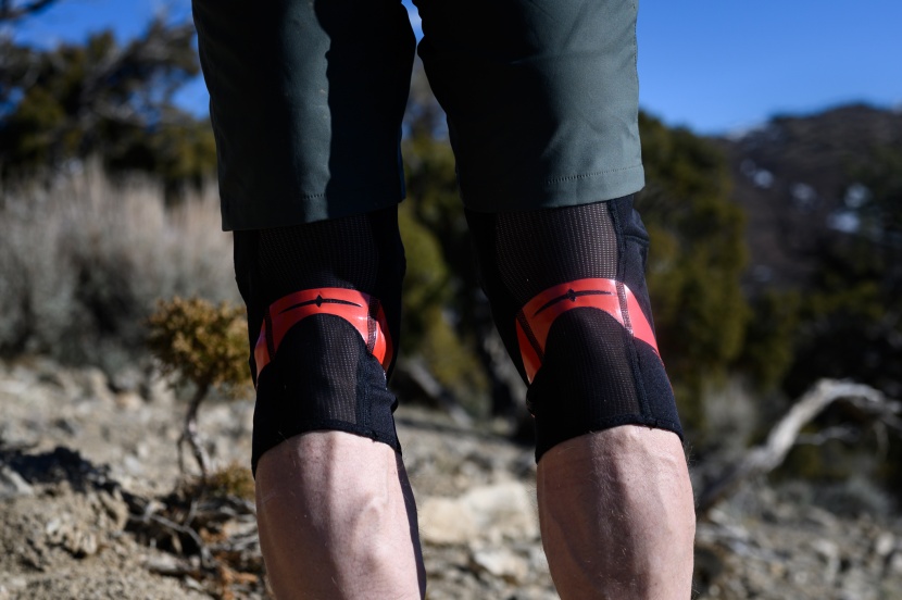 troy lee designs raid knee guard - given the aggressive and well-padded design, these pads breathe okay.