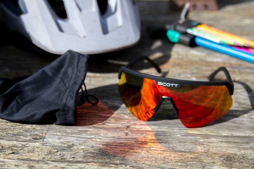 scott sport shield - the frames are flexible enough to withstand some harsh treatment...