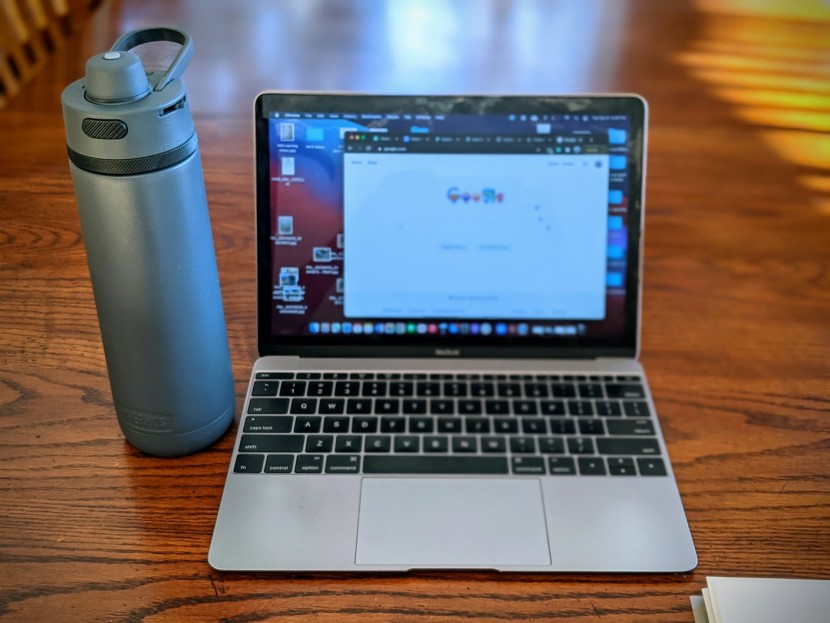 thermos guardian stainless hydration - while this bottle isn't a failure, it's also far from our favorite...