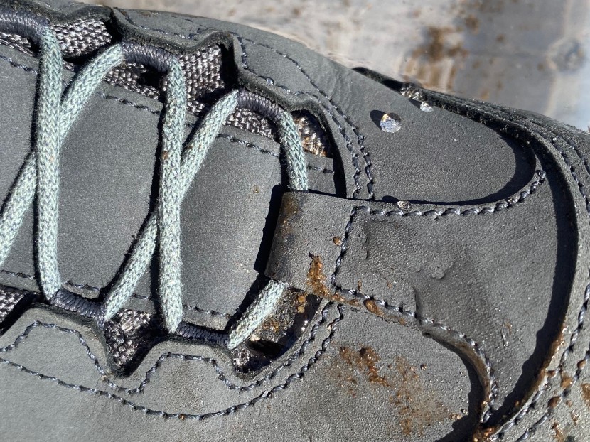 lowa locarno gtx lo for women - water beaded up on these nubuck uppers, making for no water...