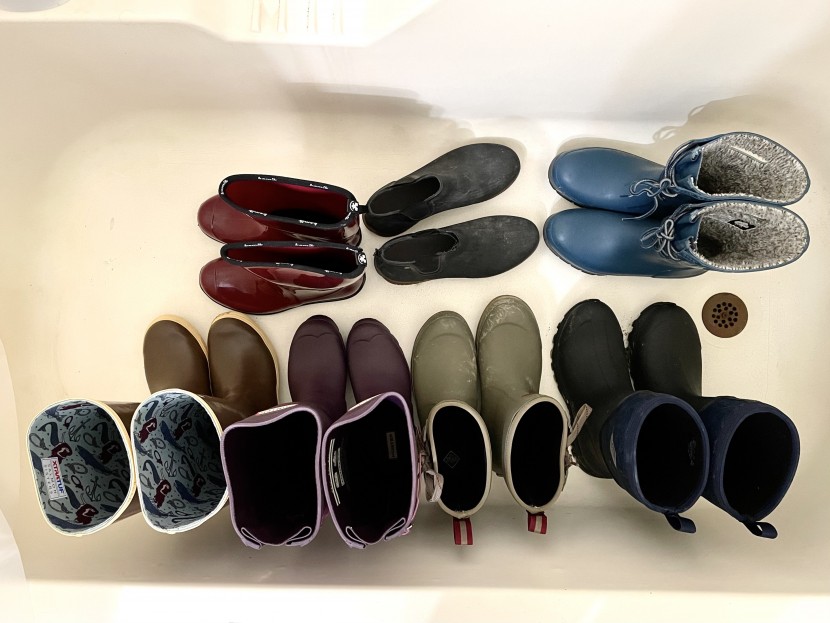 prepping the tub for some waterproof testing.