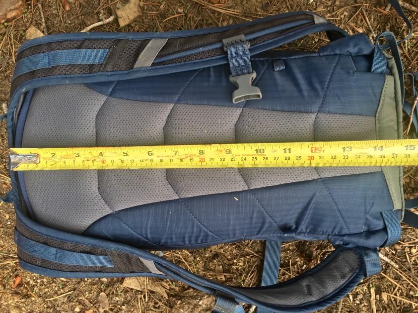 mammut neon light 12 - the tapered shape and medium back length contribute to the climbing...