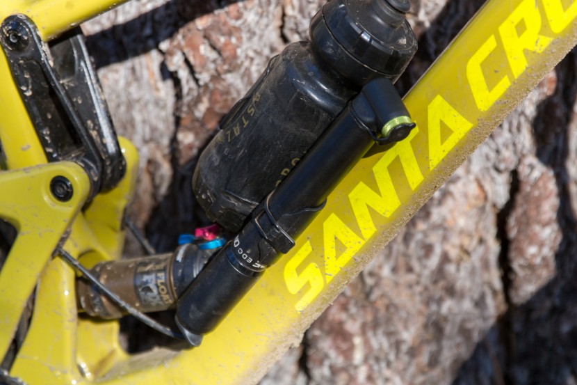 oneup components edc v2 - we stored our test model in the edc pump, which mounts conveniently...