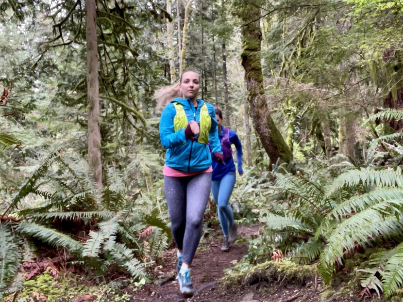 nathan pinnacle 12l  for women - a hydration vest that's this reliable will get you through training...