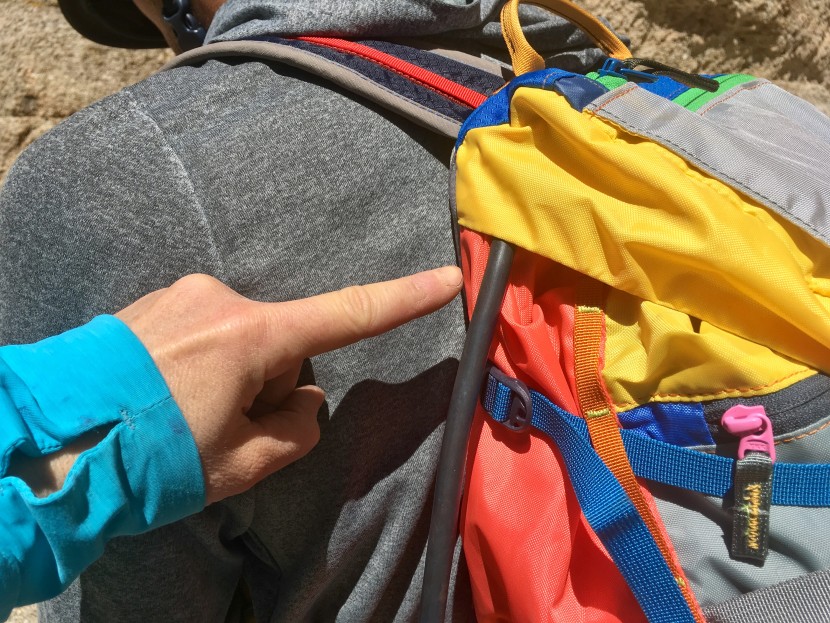 cotopaxi tarak 20l - the hose doesn't exit the pack towards the climbers face.