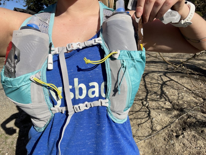 hydration pack for running womens - the soft flasks of the camelbak ultra pro.