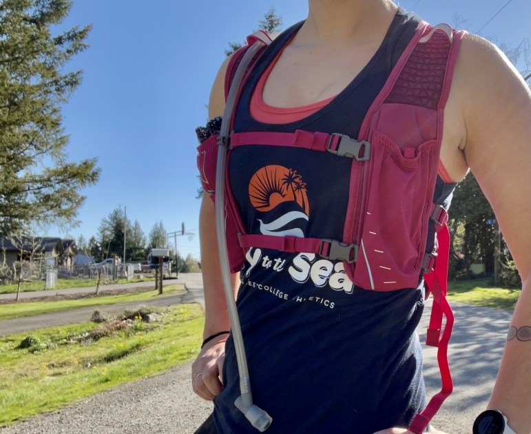 hydration pack for running womens - even packs that come equipped with only a hydration bladder system...