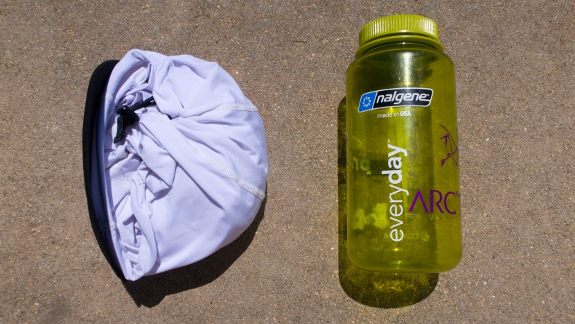 patagonia r0 hoody - when compressed, the r0 takes up about the same space as a nalgene...