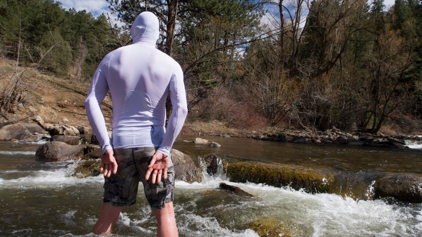 patagonia r0 hoody - once wet, the r0 is very translucent, leaving nothing to the...