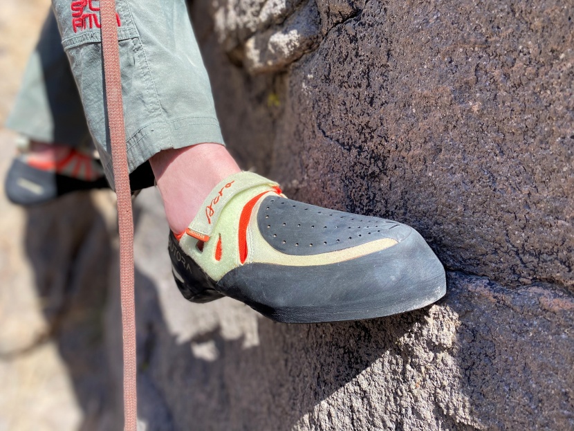 butora acro - the forefoot of the butora acro is fairly stiff and supplies a solid...