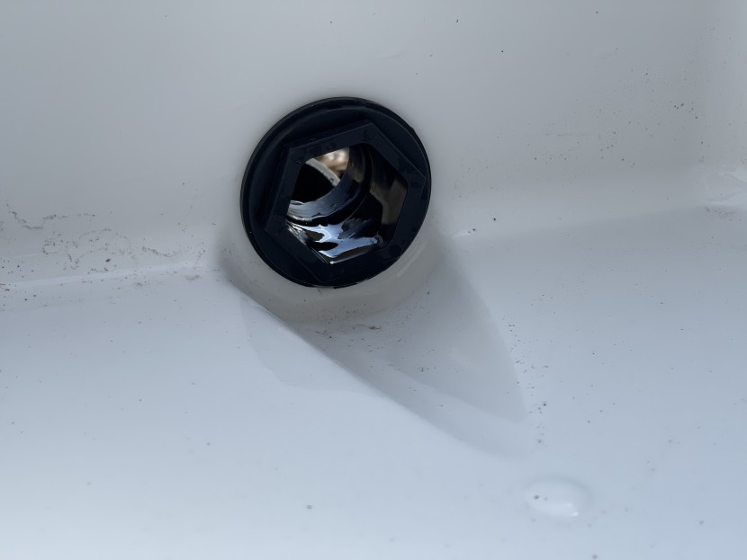 igloo mission 50 - this drain is one of the least convenient aspects of the whole unit...