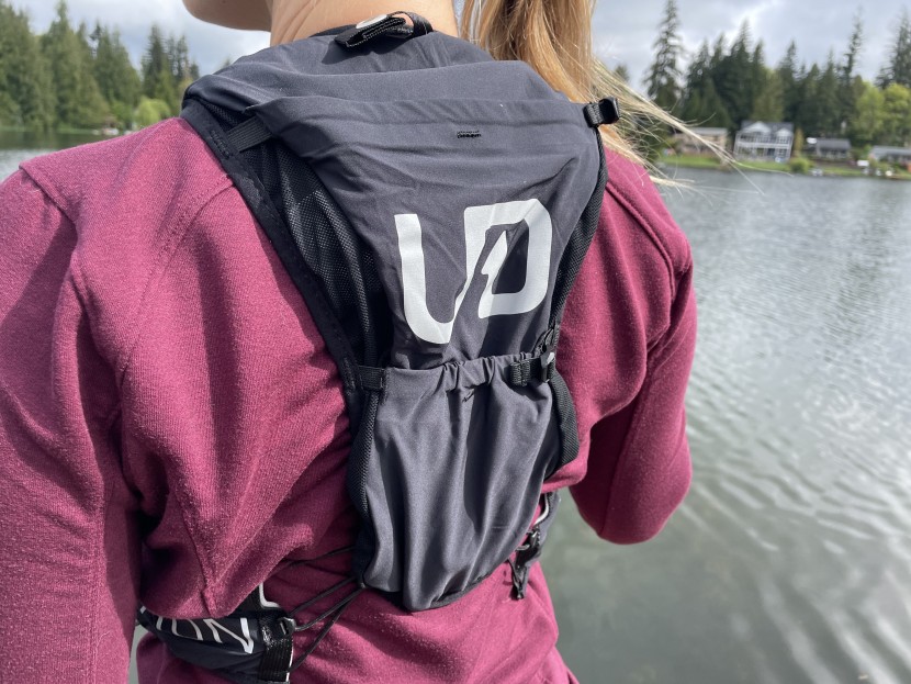 hydration pack for running womens - the minimalistic halo by ultimate direction helps ensure that you...