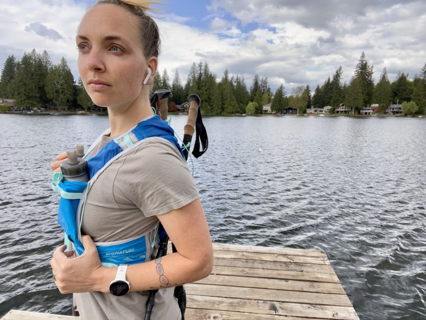 ultimate direction ultra vesta 5.0 for women - our poles aren't as collapsible as the ones the pole holders of this...