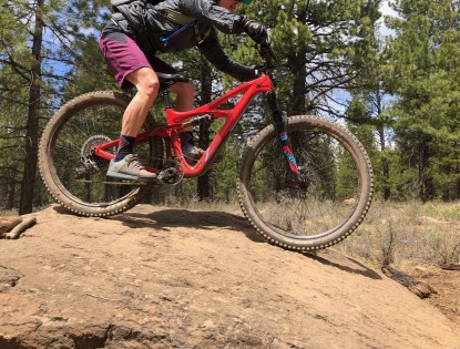how to choose mountain bike shorts for women