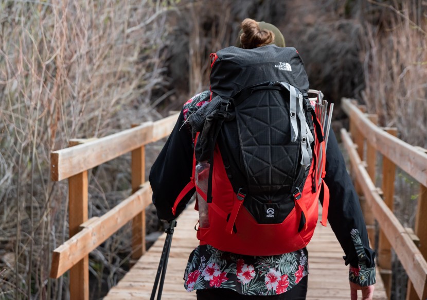 the north face cobra 60l - the cobra 60 is a pack that can stretch out the normal backpacking...