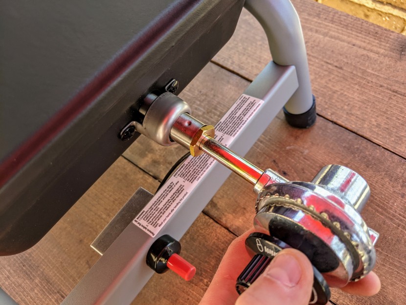 char-broil 240 portable - note the gap at the fitting as we manipulate the regulator. although...