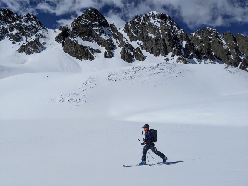 black diamond solution 150 merino - uphill, downhill, or a lot of both, the bd solution is a performance...