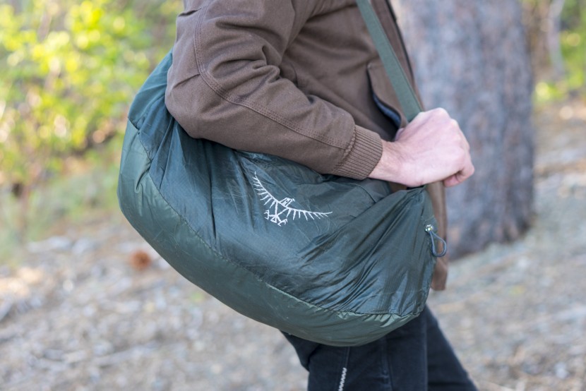 osprey ultralight stuff duffel - this duffel only has one strap, but it is very comfortable to carry.