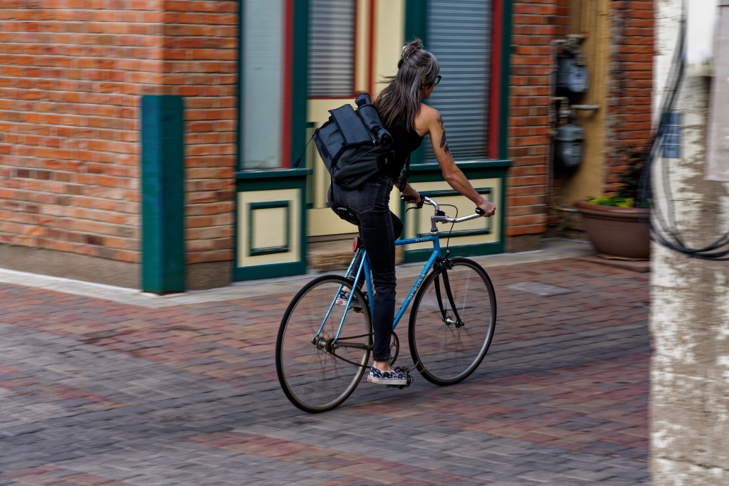 mission workshop monty - functional, stylish, and comfortable - what's not to love?