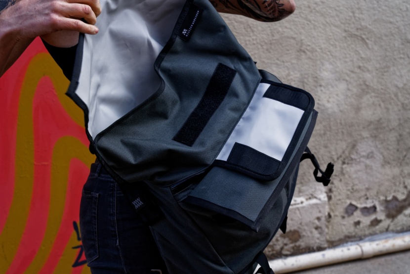 mission workshop monty - the monty is made with a durable 1000d nylon fabric that is coupled...