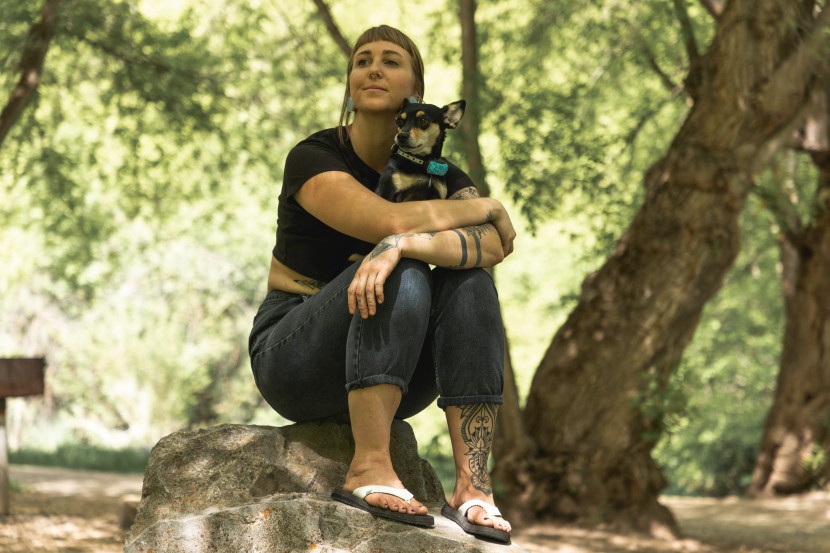 sanuk yoga mat - these comfy flips look great with any casual outfit.