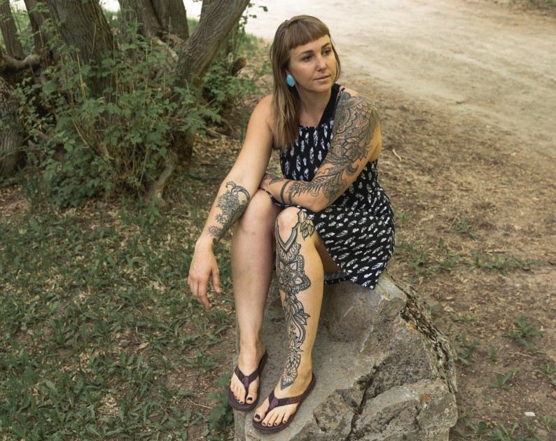 chaco lowdown flip - for the right sporty gal and casual dress, these flips work just fine.