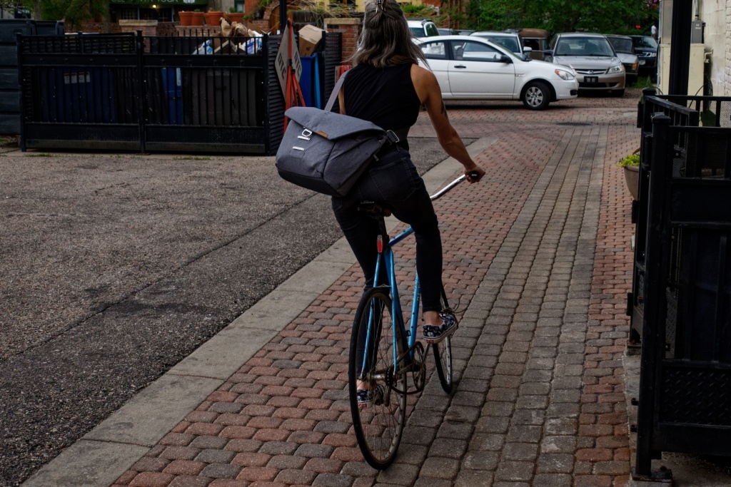 peak design everyday messenger - we didn't love how this messenger bag carried while bike commuting...