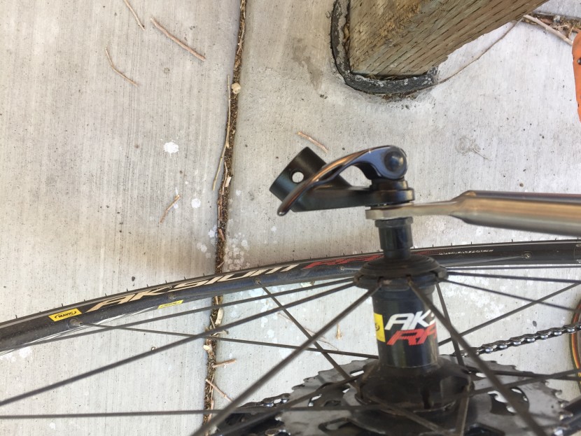 unhitched, the day tripper mount is unobtrusive enough to leave on...