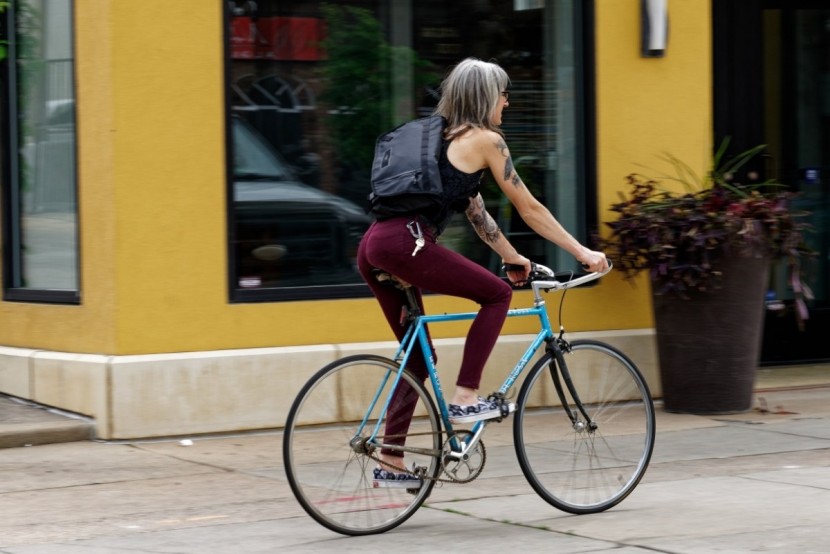 messenger bag - the stash is comfortable on the move, owing to the more vertical...