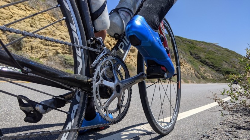 the s-phyre rc903 road cycling shoes provide a close connection to...