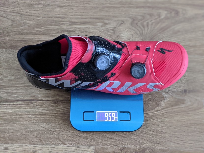 specialized s-works ares - 19.2 ounces in a pair of men's 45 makes them among the lightest in...