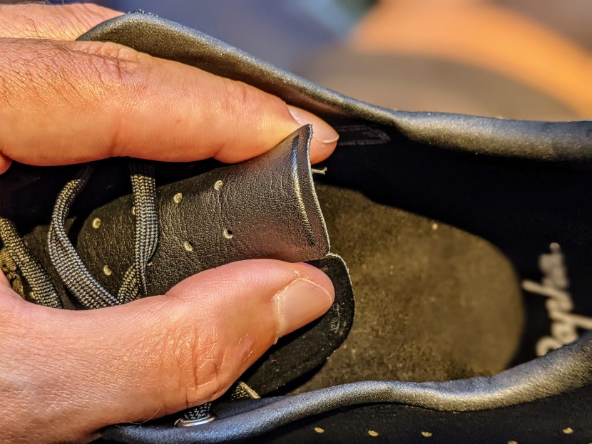 rapha classic - this coarse edge is perfect for scraping and chafing. unfortunately...