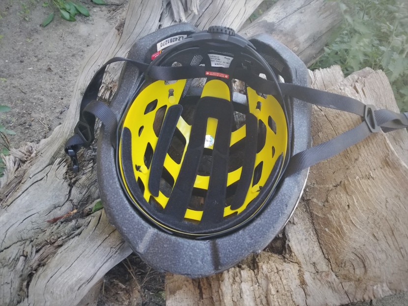 the pads have a larger surface area and tend to become saturated...